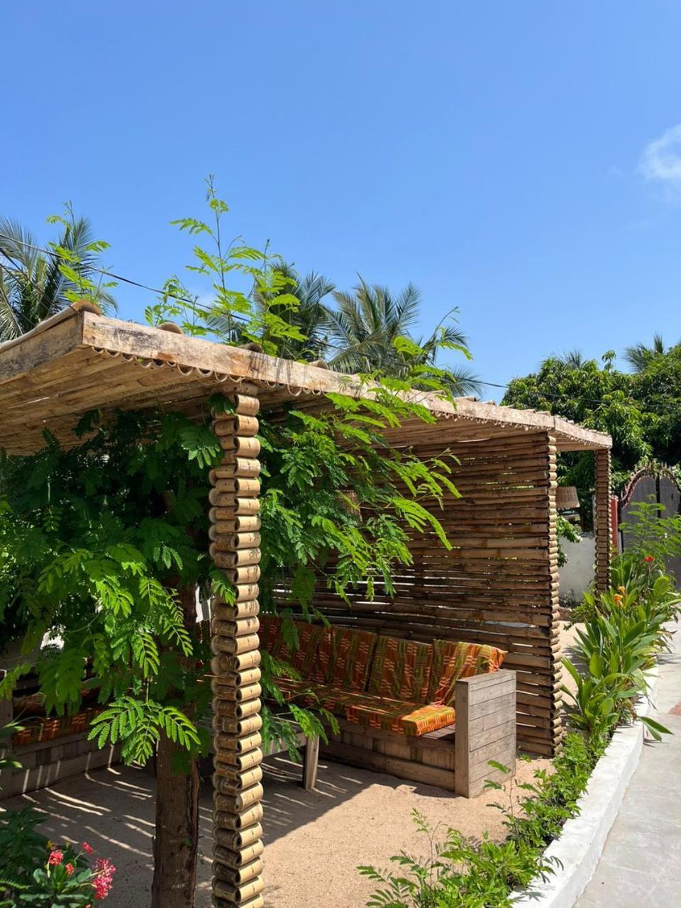 African Treasure Beach Resort Kokrobite Zewnętrze zdjęcie